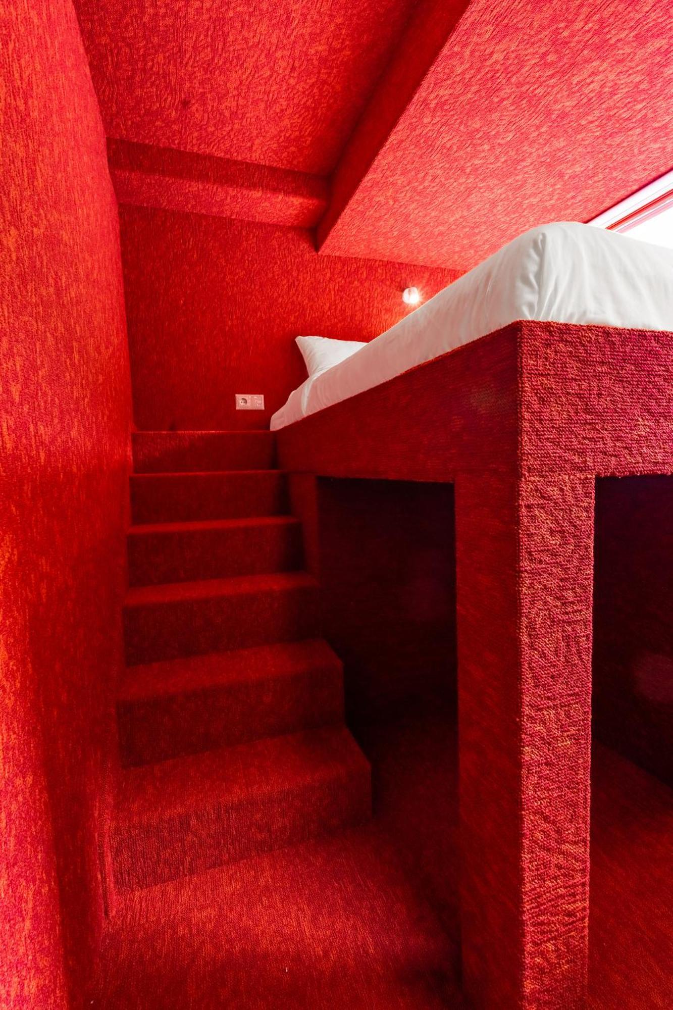 Hotel Not Hotel Rotterdam Ngoại thất bức ảnh
